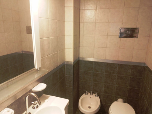 Imagen 20 de 27 de Departamento En Venta 2 Ambientes - Zona Vieja Terminal, Mar Del Plata - A La Calle Y Reciclado