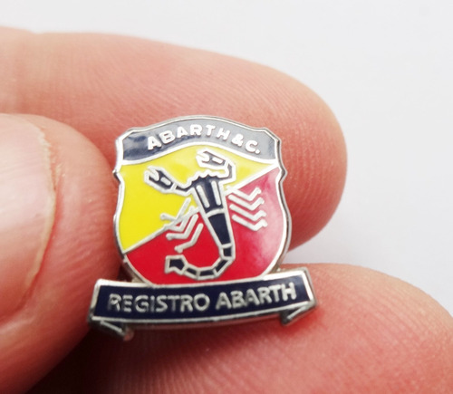 Pin Esmaltado Fiat Abarth 500 600 Insignia Registro Abarth