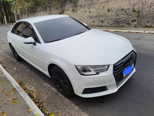 Audi A4 2.0 Tfsi Attraction S-tronic 4p