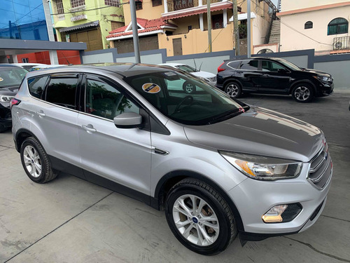 Escape Se 4x4 Americana