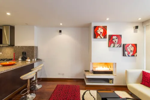 Apartamento En Arriendo En Chicó Navarra. Cod A19935