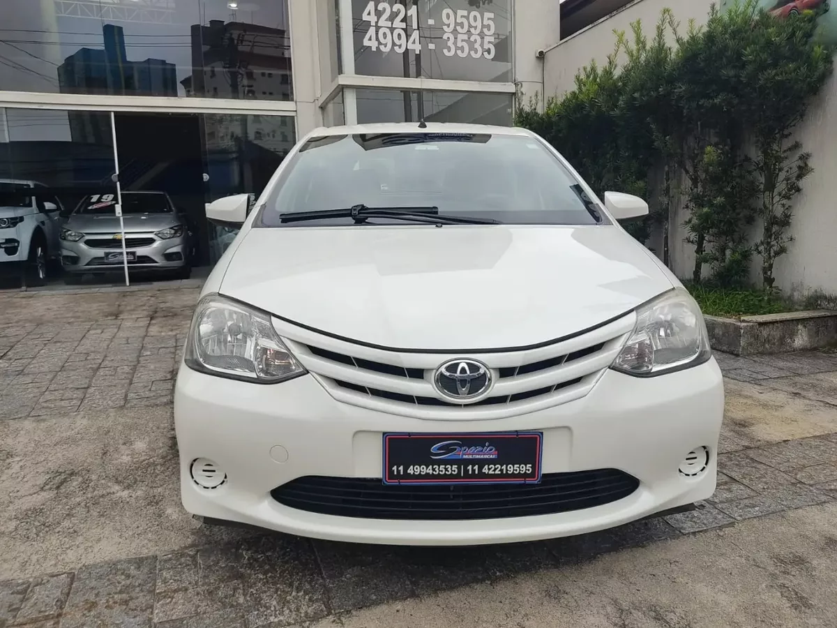 Toyota Etios 1.3 16v X 5p