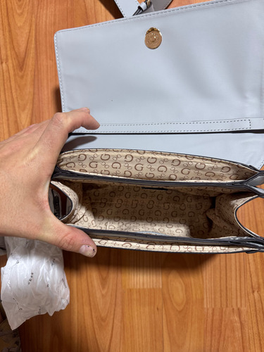 Crossbody Guess Original Blanco Floreado Níquel Gris