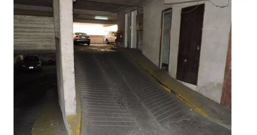 Dueño Vende Cochera Cubierta. Excelente Zona.ideal Inversión