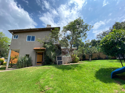 Casa En Condominio En Venta En Avándaro 3 Recámaras