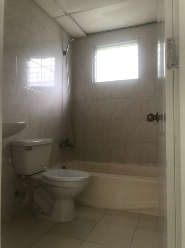 Apartamento 2do Nivel, 3 Dormitorios, Jacobo Majluta
