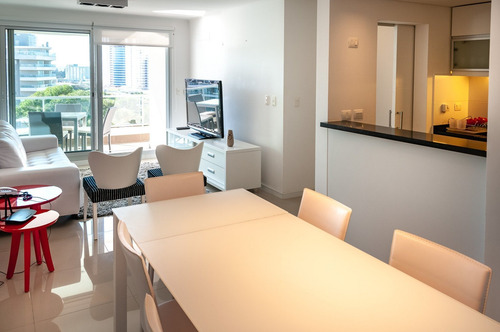 Imagen 3 de 30 de Venta , Wind Tower, 2 Dor. (ref: Lij-1412)