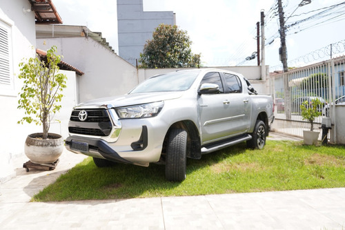 Toyota Hilux 2.8 Tdi Srv Cab. Dupla 4x4 Aut. 4p 204 hp