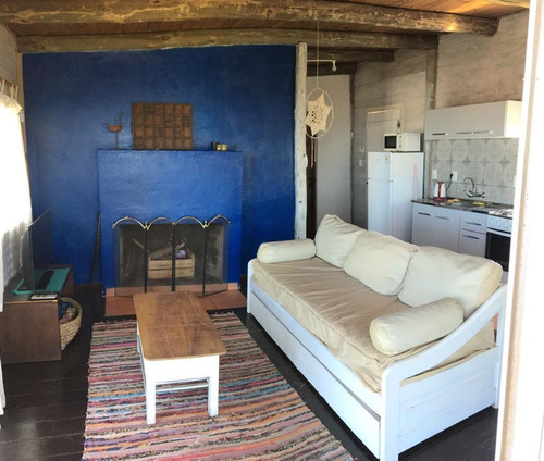 Imagen 3 de 14 de Casa A 300 Mts De Playa Del Rivero, Para 4 Personas.