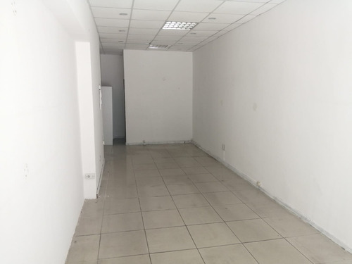 Alquiler Local Comercial Sobre Roque Graseras Punta Carretas