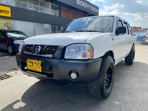 Nissan Frontier Np300 Mt 2.4 4x2