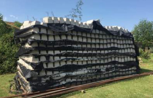Manta Geotextil Con Bloque De Cemento.promoción!!!