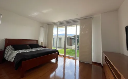Casa En Arriendo/venta En San Simon. Cod A12300048