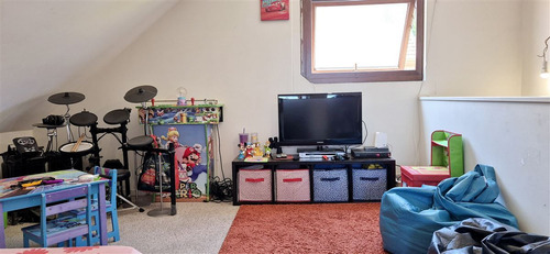 Casa En Venta De 3 Dorm. En La Florida