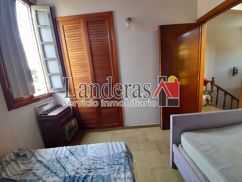 Imagen 18 de 30 de Casa 4 Amb + Depto 2 Amb -- Lote Propio - Excelente Ubicación