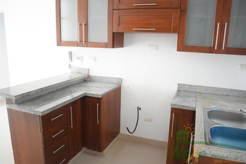 Imagen 10 de 17 de Ideal Para Inversión: Apartamento En Residencial Con Piscina Y Gazebo (hfa-230)