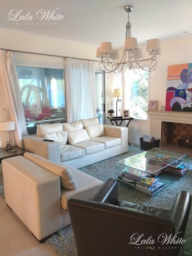 Imagen 2 de 17 de Venta - Casa En El Rocío