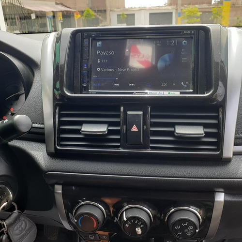 Toyota Yaris Full - Dual
