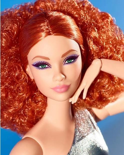 Barbie Looks Signature Ruiva Cabelo Cacheado Nova Lacrada.