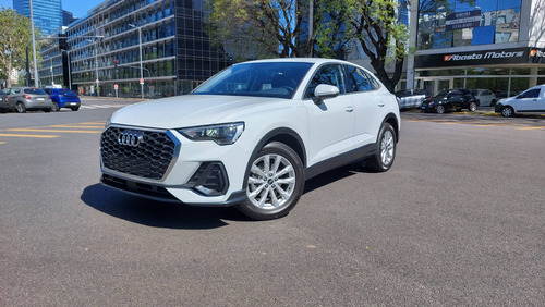 Audi Q3 Sportback 1.4 35tfsi Sportback 150 Cv