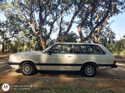 Imagem 3 de 11 de Ford Belina Glx Dell Rey