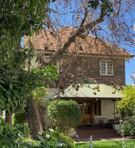 Imagen 2 de 8 de Casa En Venta De 9 Dorm. En Viña Del Mar