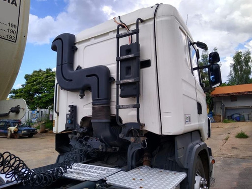 Scânia R440 2013 6x4 - Automático