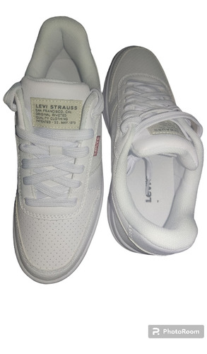 Zapatillas Marca Levis Strauss 