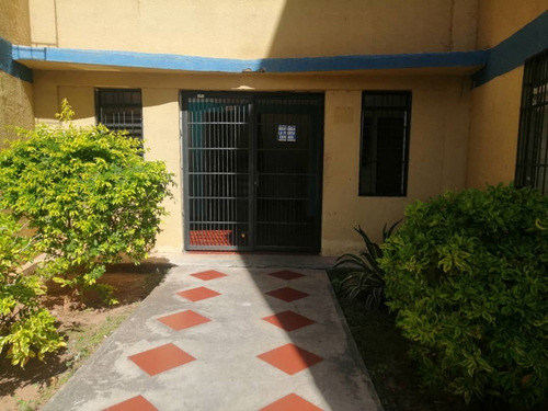 Imagen 2 de 7 de Asein708 Vende Cómodo Apartamento Paraparal Los Guayos