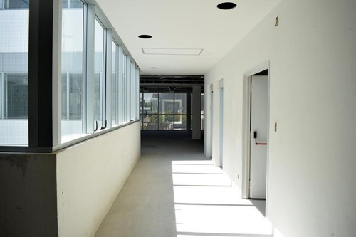 Imagen 4 de 30 de Excepcional Proyecto - Cocheras - Plantas Libres De Oficinas - Depósitos.