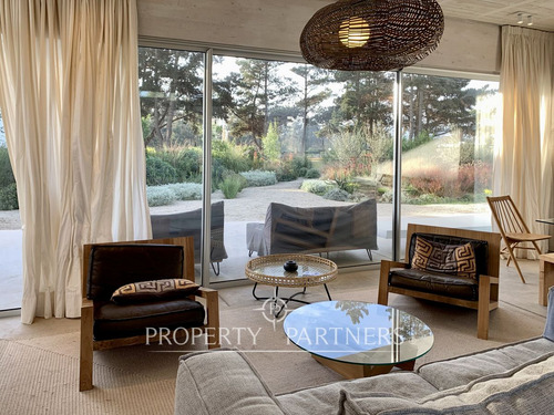 Arriendo Año Corrido: Casa Nueva En Marbella