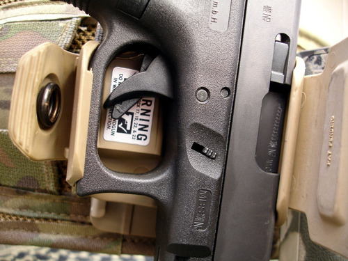 Imagen 4 de 9 de Clip Holster Para Pistola Glock Varios Modelos