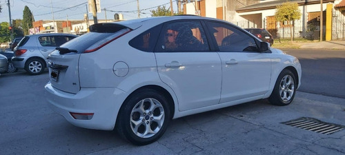 Ford Focus Ghia Aut 2.0 Berissense