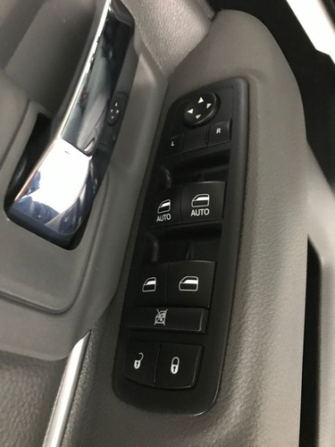 Imagen 12 de 15 de Dodge Ram 4x4 Slt 2018