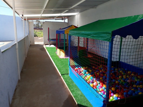Imagem 2 de 15 de Chácara Com Piscina, Brinquedos, Mesas E Cadeiras,piracicaba - 998