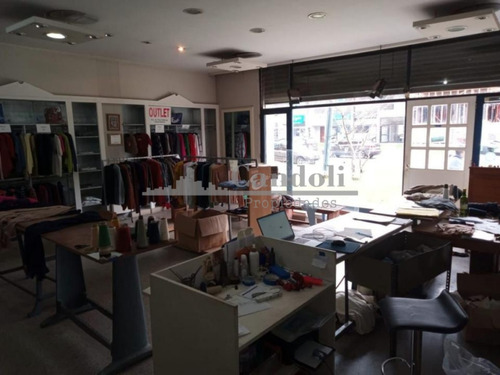 Lotes En Venta Apto Edificio - Av Paso E Av Independencia, Chauvin