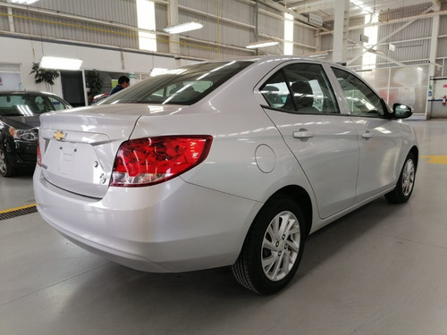 Imagen 10 de 15 de Chevrolet Aveo Lt 2020