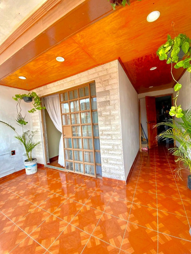 Casa Con Acabados De Madera En Venta En La Mejor Zona De Ecatepec