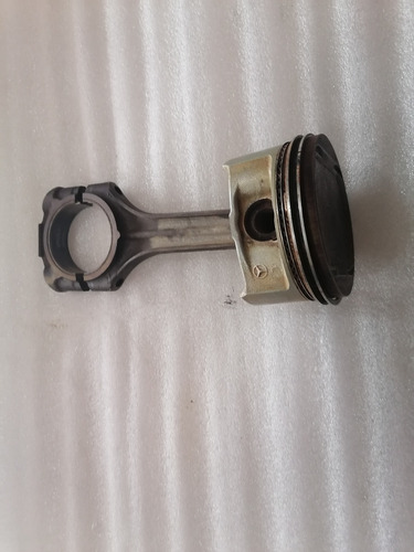 1 Piston De Motor 3.2 Mercedes Benz Ml320 1999.original P06 (Usado)