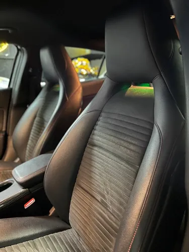 Mercedes-Benz Clase GLA 2.0 250 Cgi Sport Sin Techo At