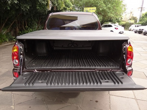 Imagem 4 de 8 de Mitsubishi L200 Triton Hpe