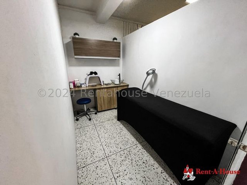 Local Comercial En Alquiler En La Avenida Libertador En Barquisimeto Cod.25-3432 Nd