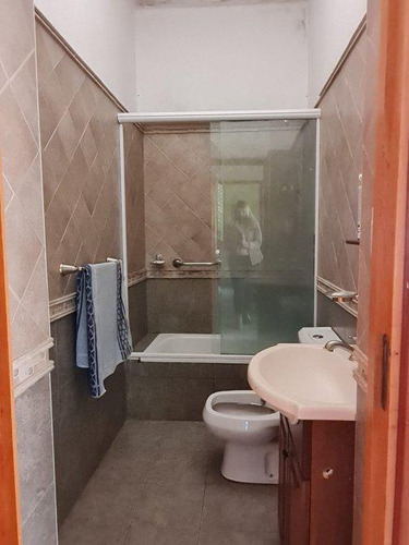 Casa Estilo Campo En Barrio El Trebol