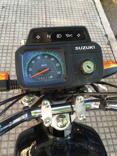 Suzuki Ax100