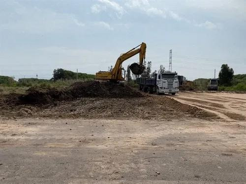 Imagen 7 de 14 de Excelente Galpón En Alquiler - Predio Cerrado Con Seguridad Y Servicios