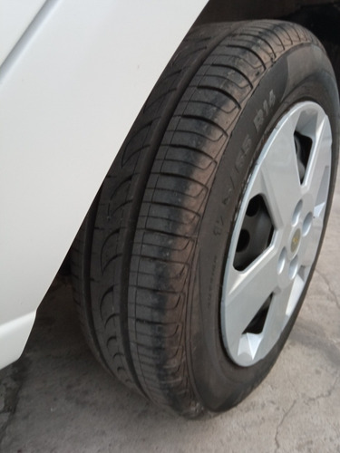 Imagen 7 de 13 de Chevrolet Agile 1.4 Ls Spirit