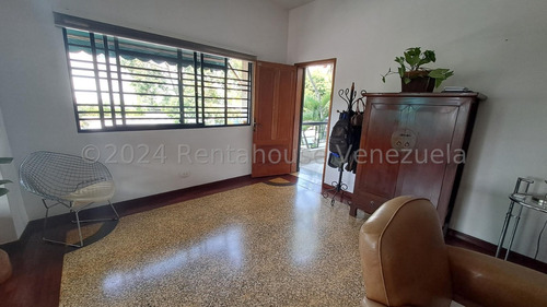 Apartamento En Venta En Altamira / Hr 24-22533