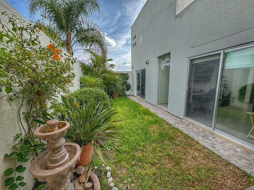 Cómoda Casa De Una Planta- Lomas De Juriquilla