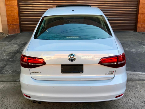 Volkswagen Vento Comfortline Dsg At Highline Gli 1.4 Tsi