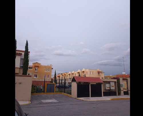 Casa En Venta En Tecamac, Edomex, / Recuperacion Bancaria Laab2
